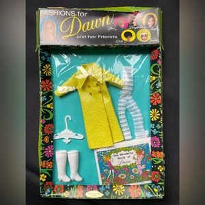 Vintage clothes for Dawn and her Friends